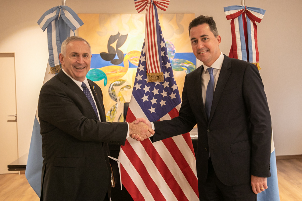 Manuel Calvo se reunió con el Embajador de EE.UU.