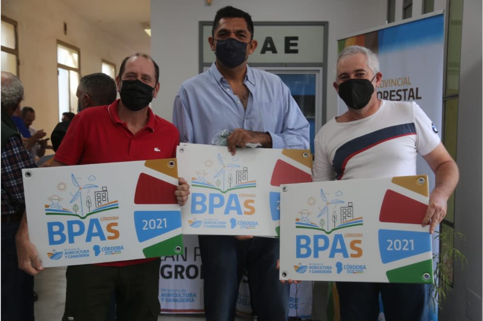 Manuel Calvo entregó 283 aportes de BPAs en San Francisco