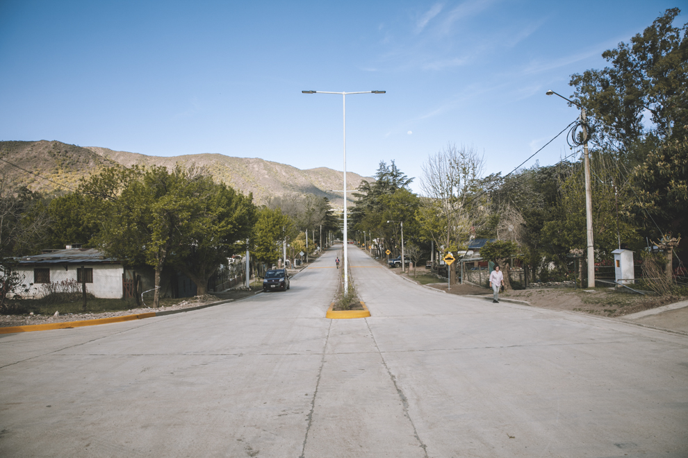En Santa Rosa de Calamuchita, la Provincia dejó inaugurado el asfaltado de calle España