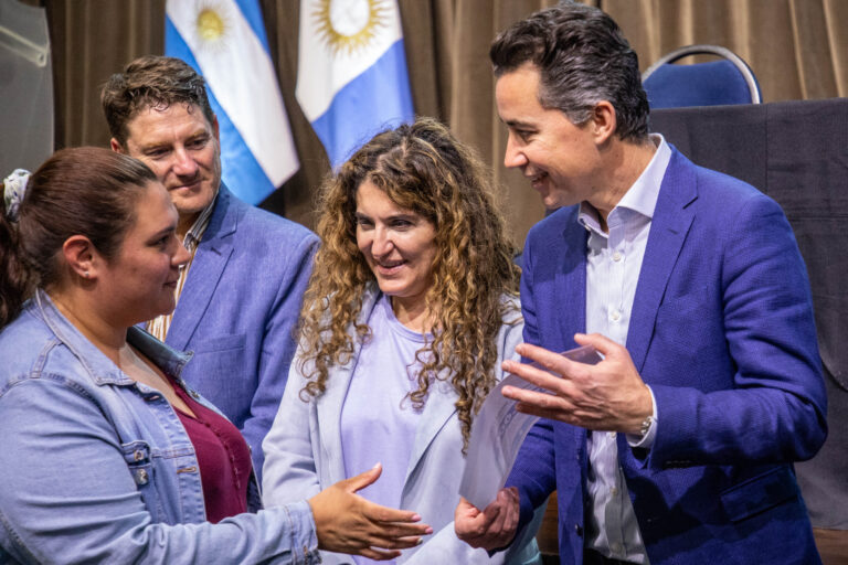 Entregaron nuevos créditos del Banco de la Gente