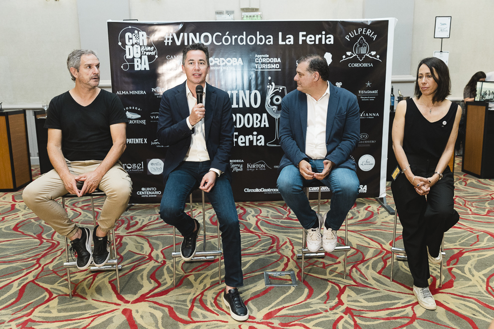 Se llevó a cabo la primera feria de vinos elaborados en Córdoba