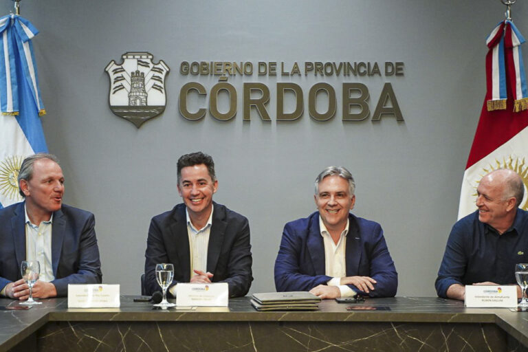 La Provincia fortalece con más recursos a los municipios y comunas