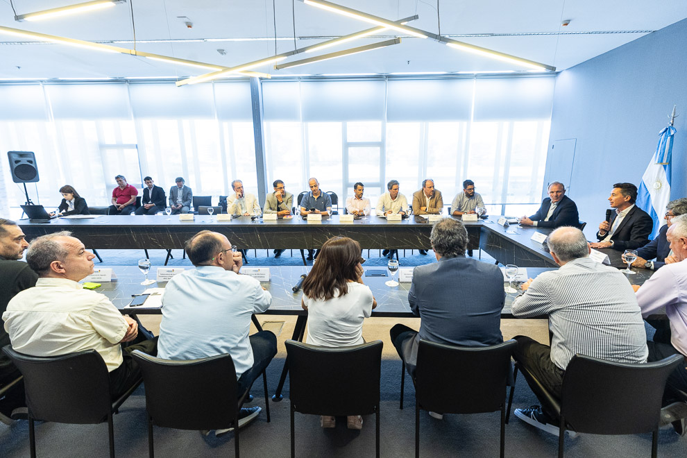 La Provincia lanza un paquete de medidas para fortalecer la gestión municipal en todo el territorio