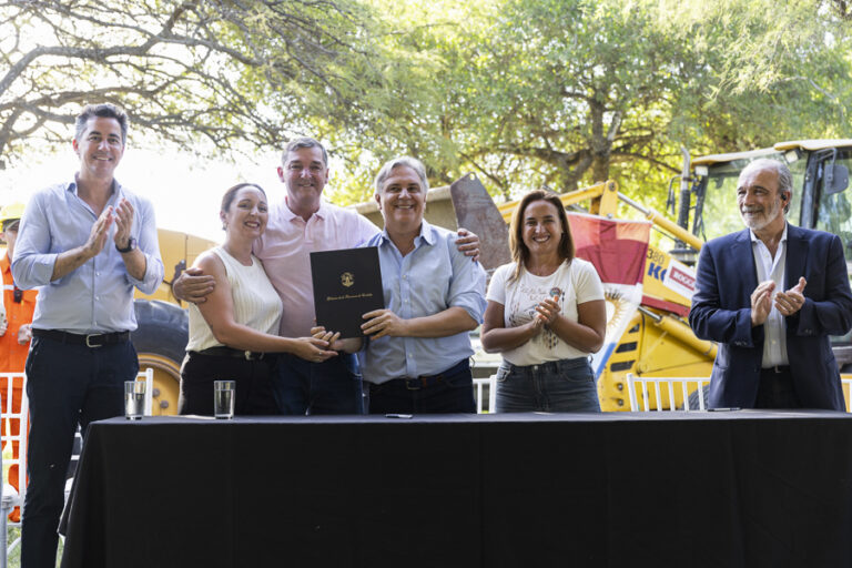 Tinoco y Colonia Caroya quedarán unidas por asfalto