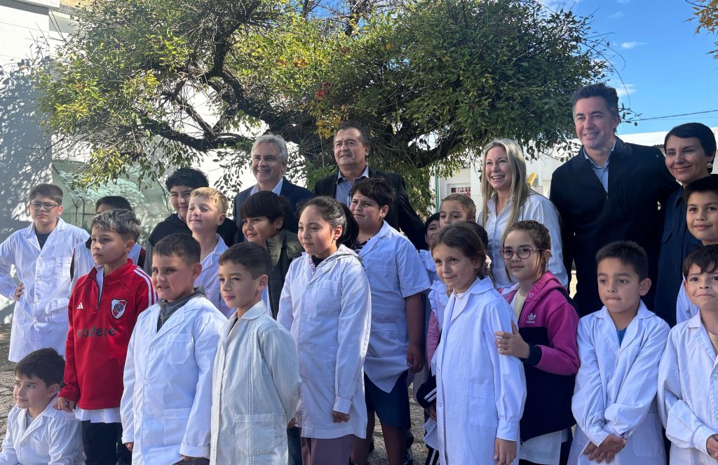 La Provincia anuncia obras y aportes que beneficiarán a Villa Elisa y Saira