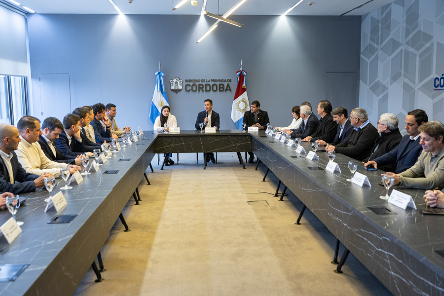 Más de $5.400 millones para obras de gas e infraestructura urbana en 19 localidades cordobesas